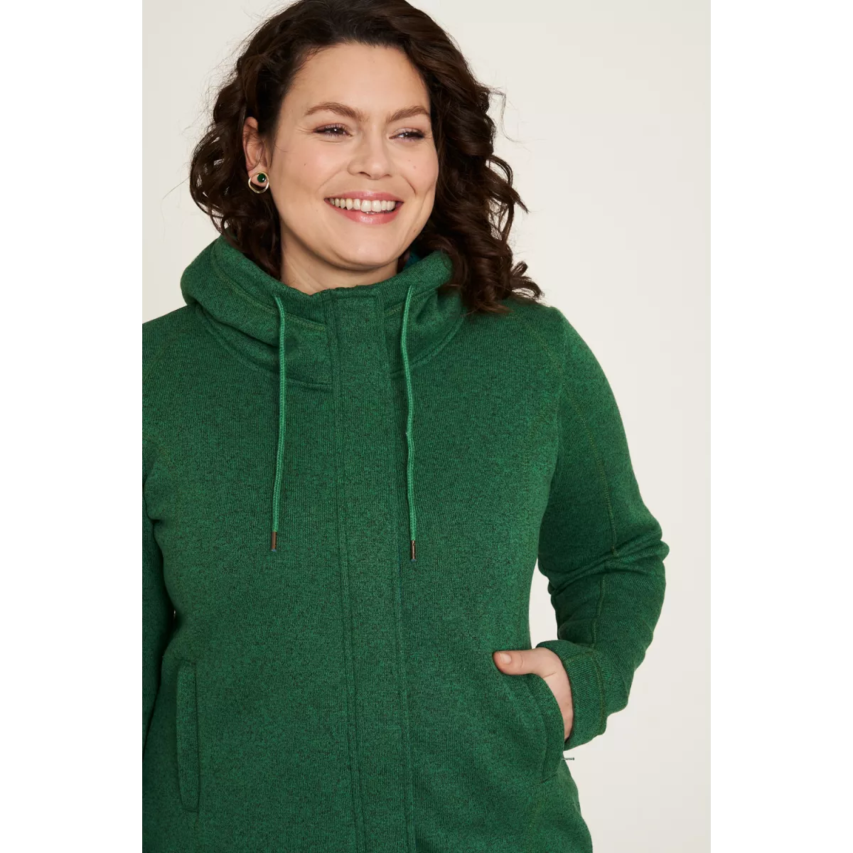 Veste verte en matière 100% recyclée