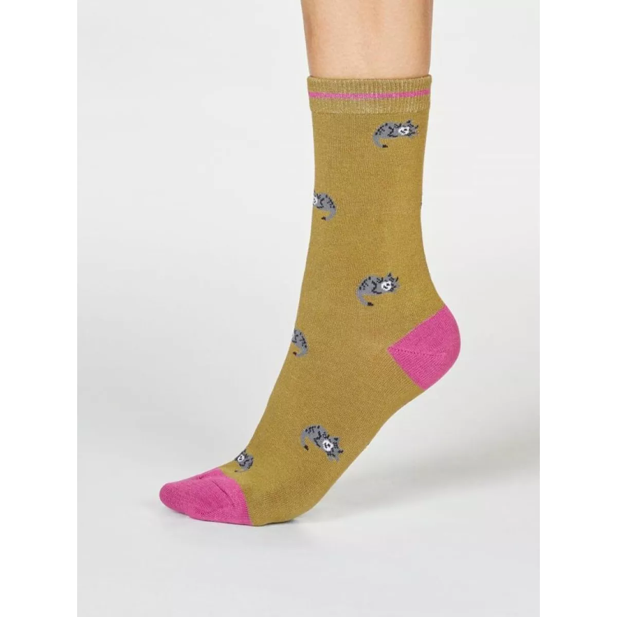 Chaussettes vert bambou imprimé de nombreux petits chats 