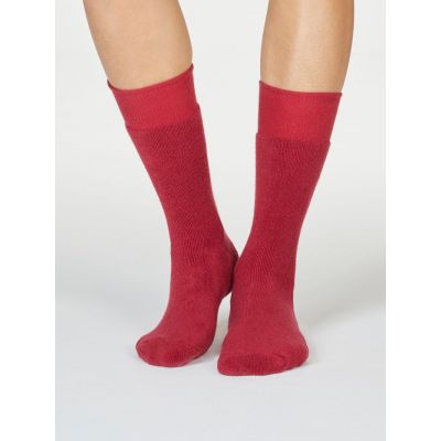Paire de chaussettes de marche rouge en coton bio
