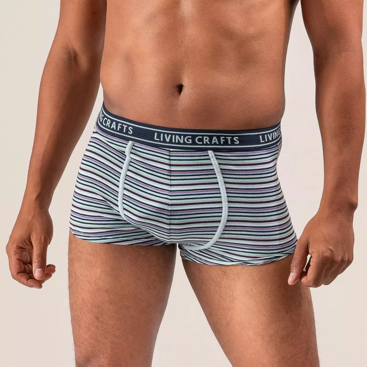 Lot de deux boxers en coton bio, bleu marine et multicolores