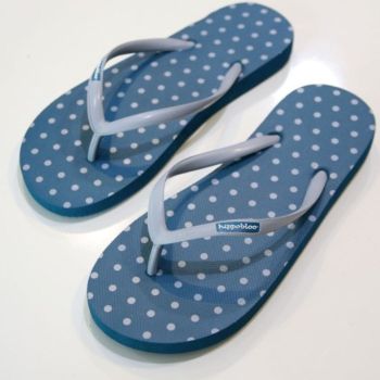 Tongs végétales bleues pois gris