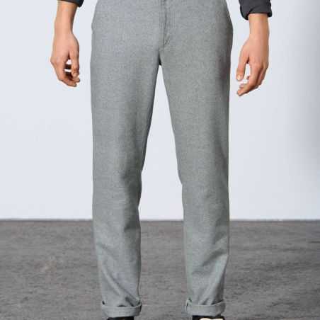 Pantalon chino homme coupe élégante et confortable