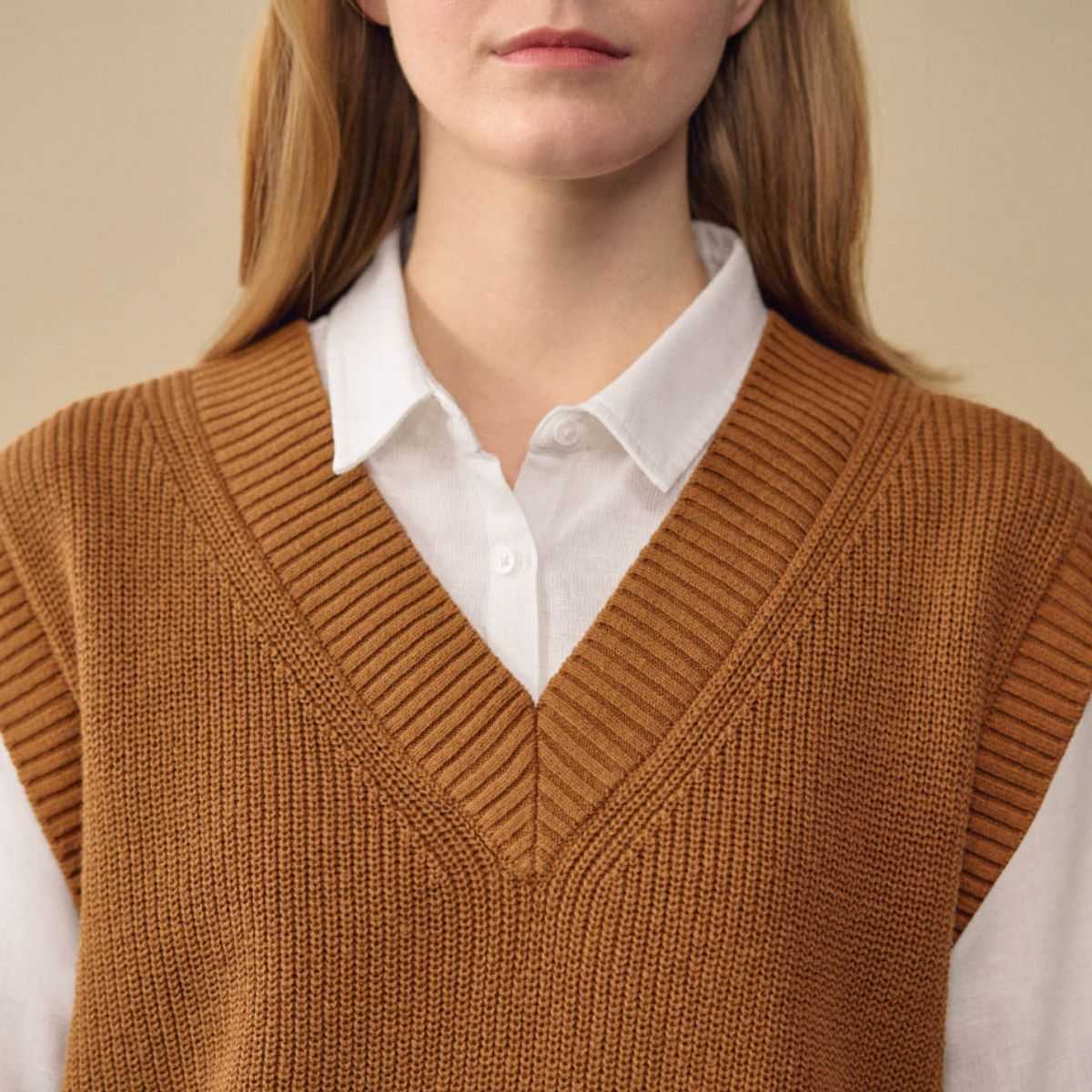 Pull Sans Manches Col V Femme