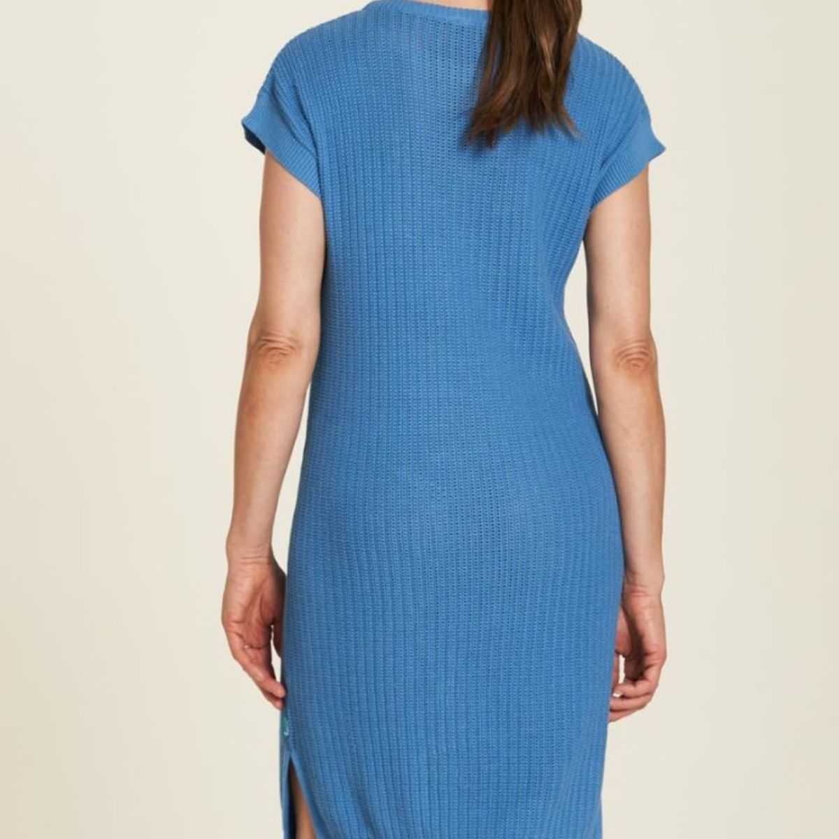 Élégante robe en tricot pour femme en coton bio