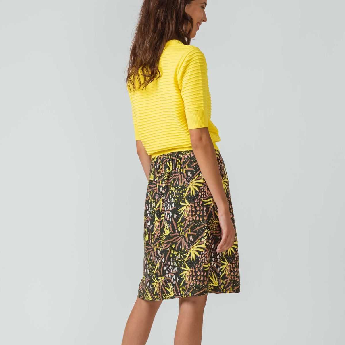 Jupe courte écovero verte imprimé floral