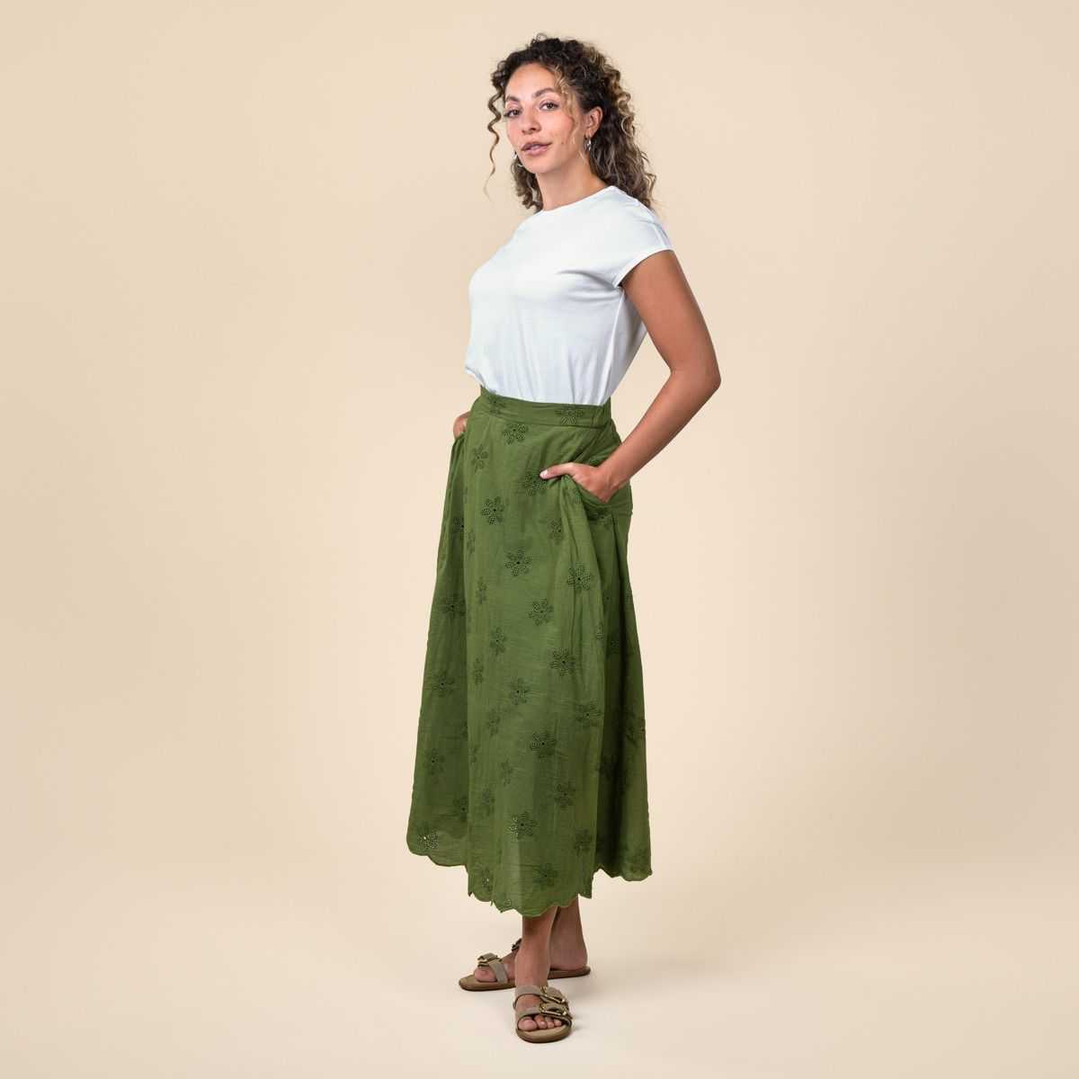 Jupe "TIMEA" verte avec broderie florale