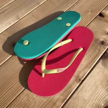 Tongs "IZUBA" - Semelle rose et bleu - Strap jaune clair