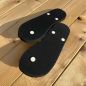 Tongs "KOBE" - Semelle noire avec bille de massage - Strap blanc Tongs "KOBE" - Semelle noire avec bille de massage - Strap blanc