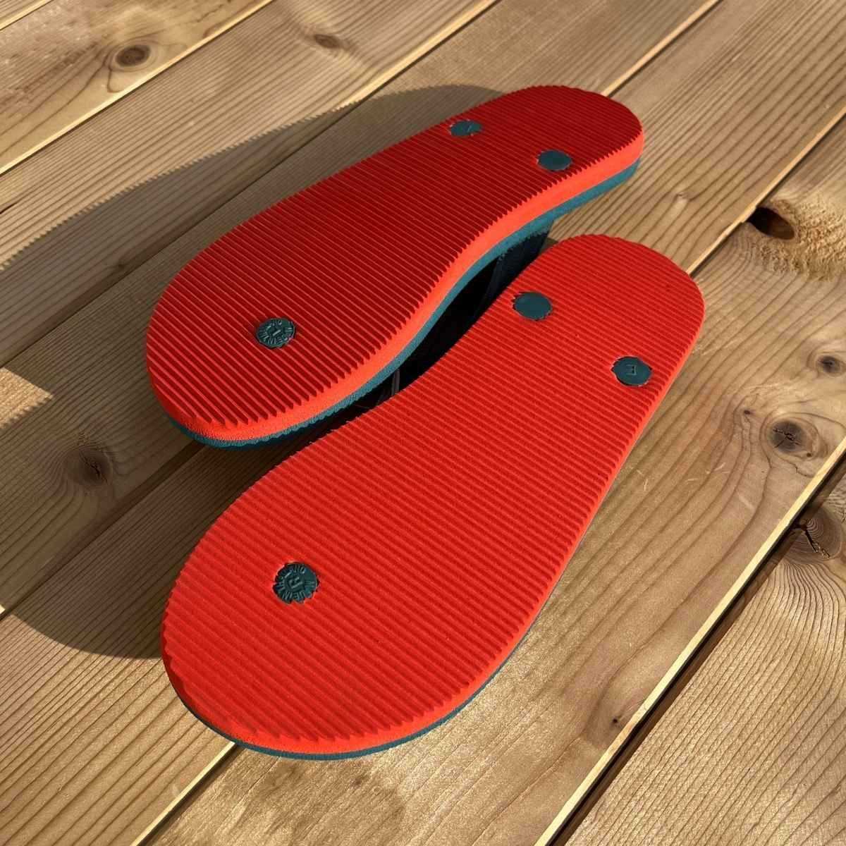 Tongs "NAURU" - Semelle bleue et orange - Strap bleu