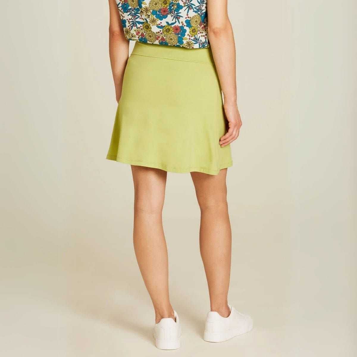 Jupe courte trapèze - Unie ou imprimée
