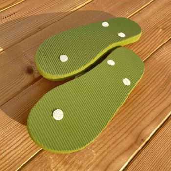 Tongs "PUNTACANA" - Semelle verte, pois blancs - Strap blanc