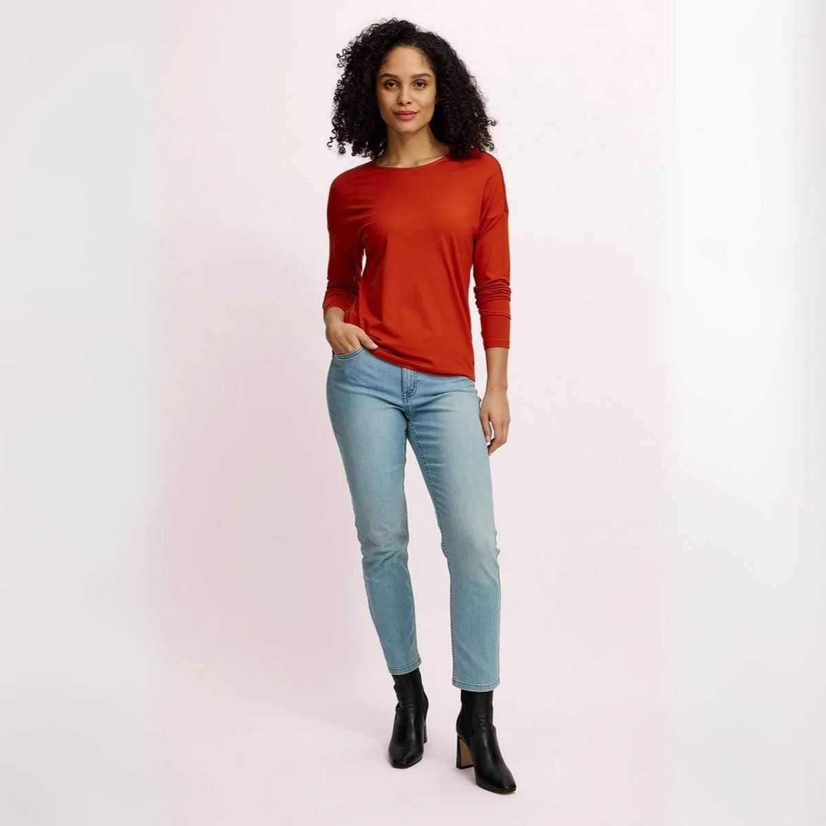 T-shirt à manches longues col rond avec épaules tombantes, EcoVero™