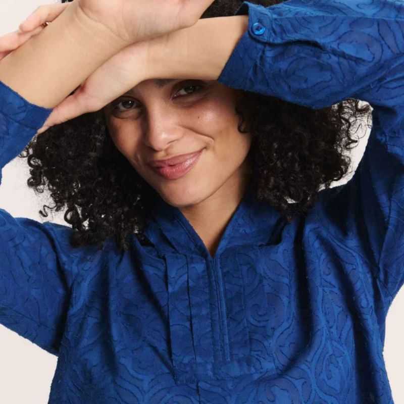 Blouse "BEETTY" à motifs ornementaux - 100% Coton bio